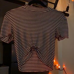Stripped Knotted Crop Top